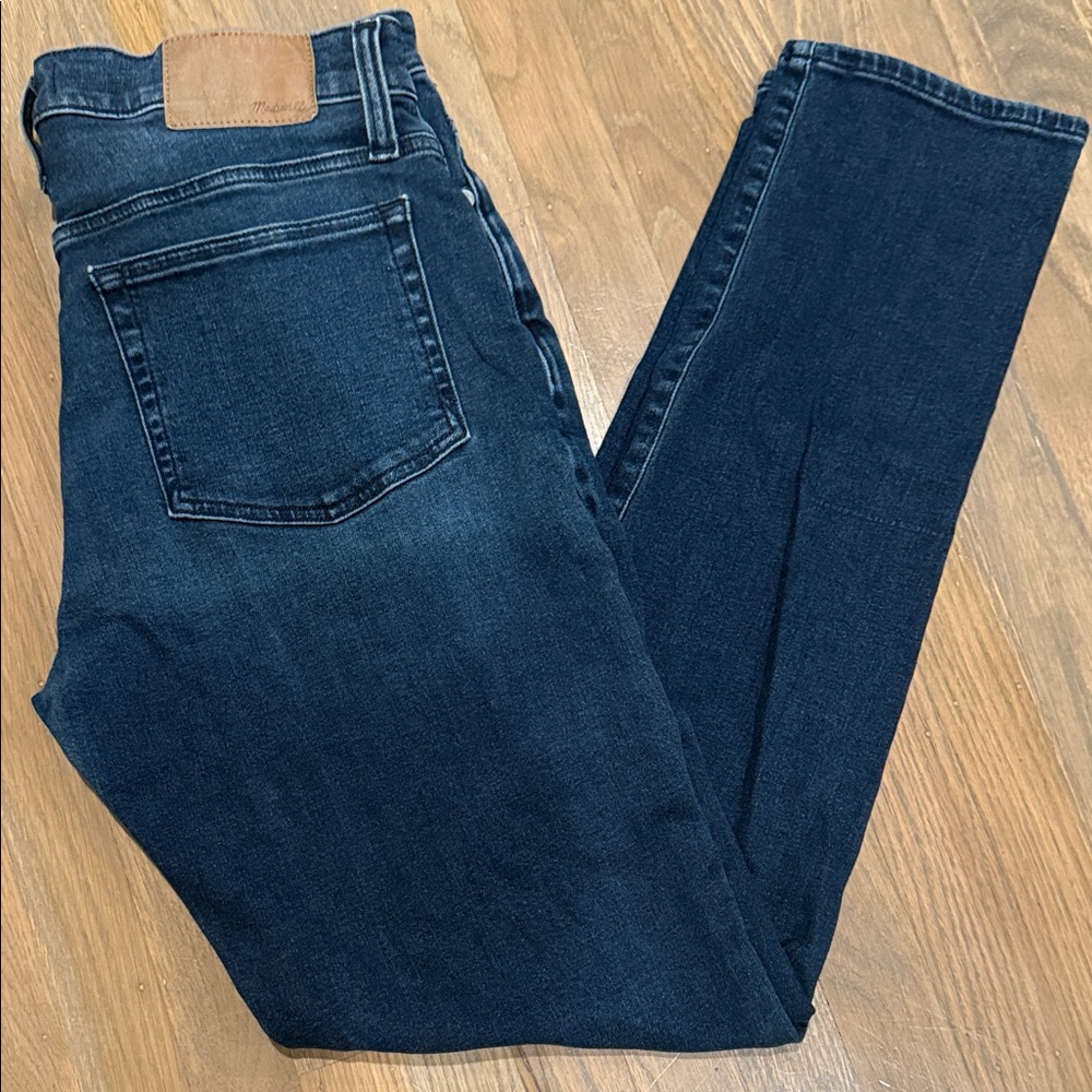 Madewell Men's Deep Indigo Slim Jeans
32x 32